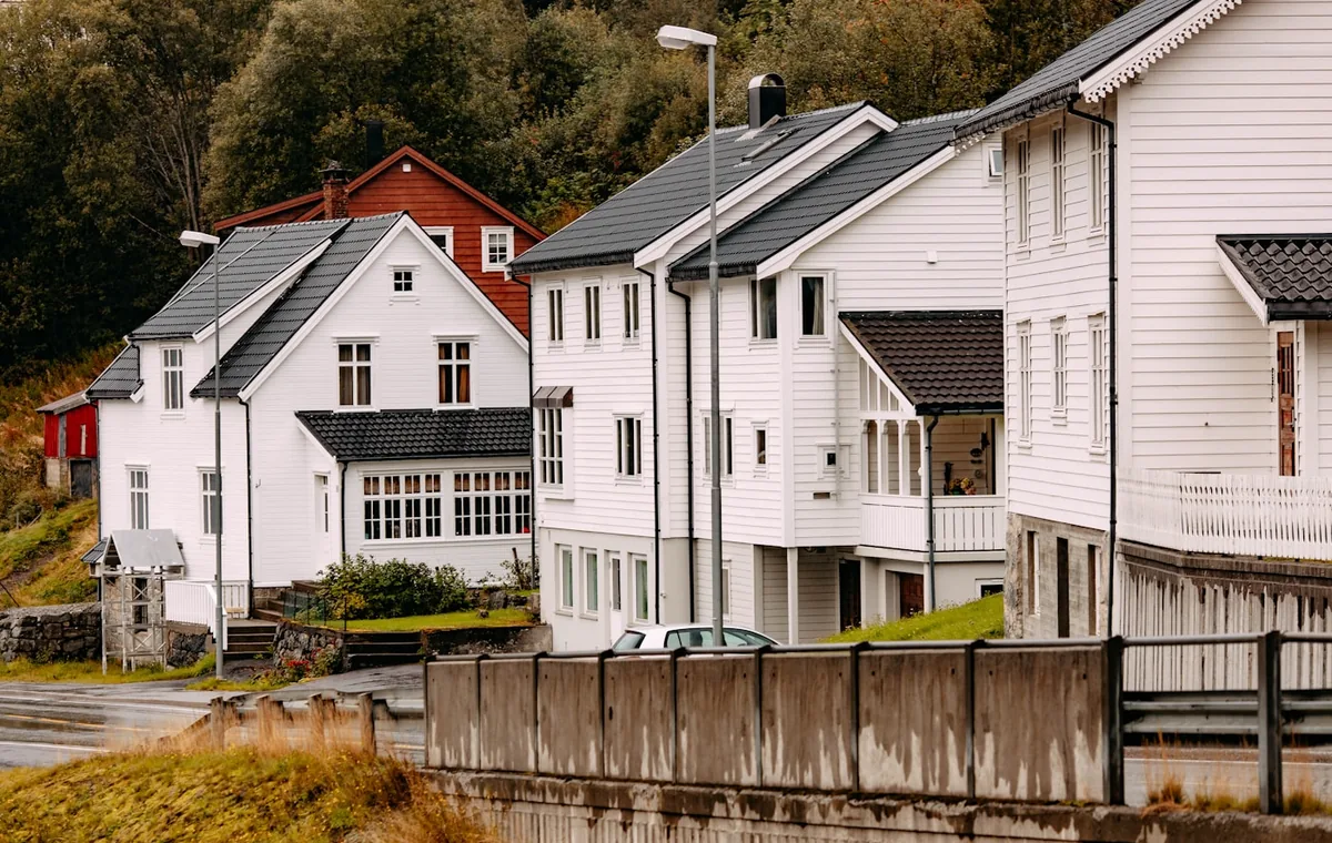 Eiendomsmegler Åkrehamn - beste megler og lokalt boligmarked i Åkrehamn