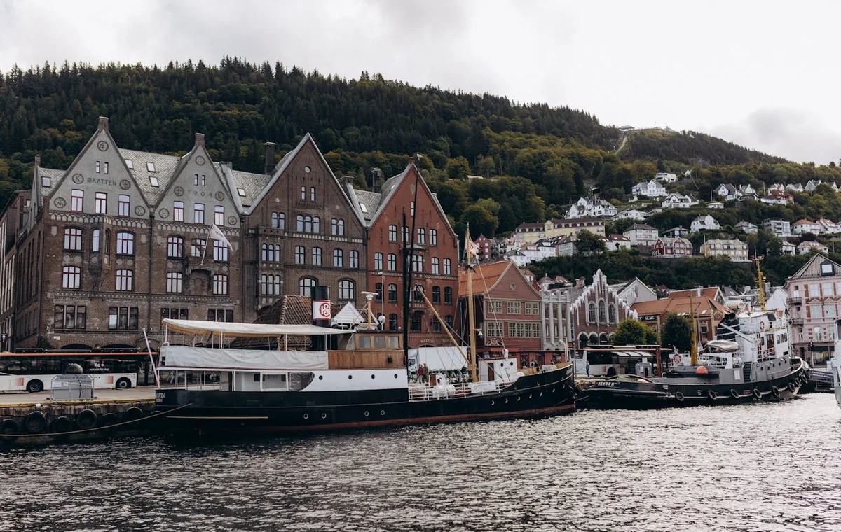 Eiendomsmegler Fornebu - beste megler og lokalt boligmarked i Fornebu